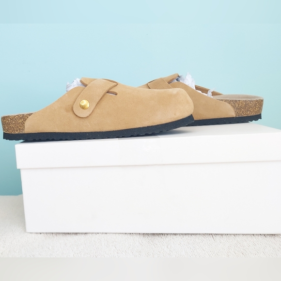 Quince Water Repellent Pecan Brown Suede Clogs with Buckle Women's Size 7 - Picture 4 of 15